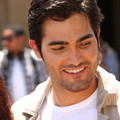 appearances2011-mtvs_teen_wolf_cast_visit_extra1001.jpg