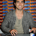 appearances2012-july_13th_autograph_signing_at_comiccon-1001.jpg