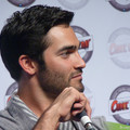 appearances2012-july_7th_mtvs_teen_wolf_qa_at_comiccon_france-1032.jpg