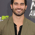 appearances2012-april_14th_mtv_movie_awards-1020.jpg