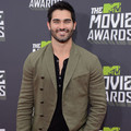appearances2012-april_14th_mtv_movie_awards-1042.jpg