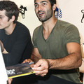 appearances2012-july_18th_mtv2_party_in_the_park_at_comiccon-1003.jpg