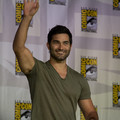 appearances2012-july_18th_mtvs_teen_wolf_panel_at_comiccon-1056.jpg