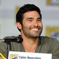 appearances2012-july_18th_mtvs_teen_wolf_panel_at_comiccon-2054.jpg