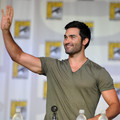 appearances2012-july_18th_mtvs_teen_wolf_panel_at_comiccon-3003.jpg