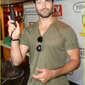 appearances2013-comic_con_thursday30.jpg