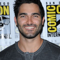 appearances2013-july_19th_mtvs_teen_wolf_cast_signing_press_room_at_comiccon-1006.jpg