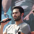 appearances-alpha_con013.jpg