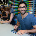 appearances2014-autograph_signing1006.jpg
