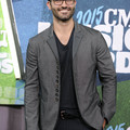appearances2015-june_10th_cmt_music_awards-1001.jpg