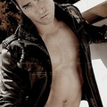 2011-Tony_Duran04.jpg